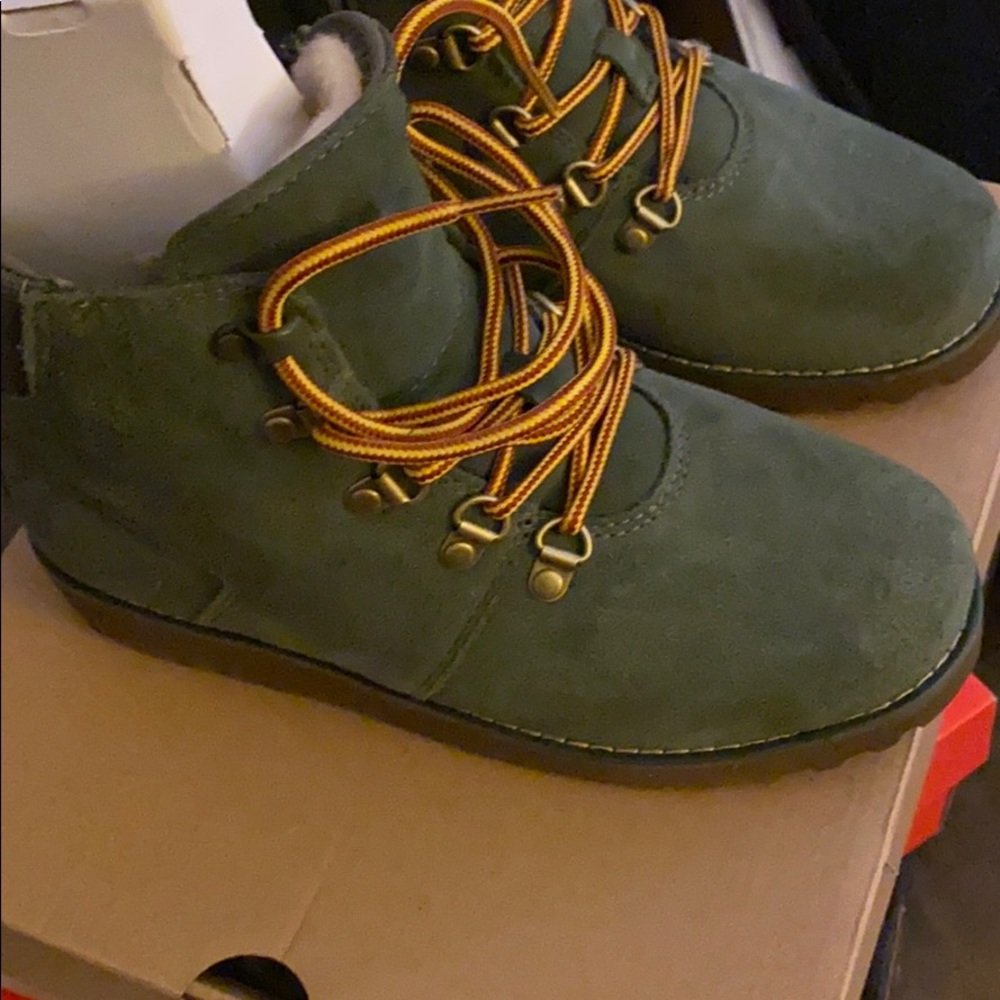 Ugg’s boots